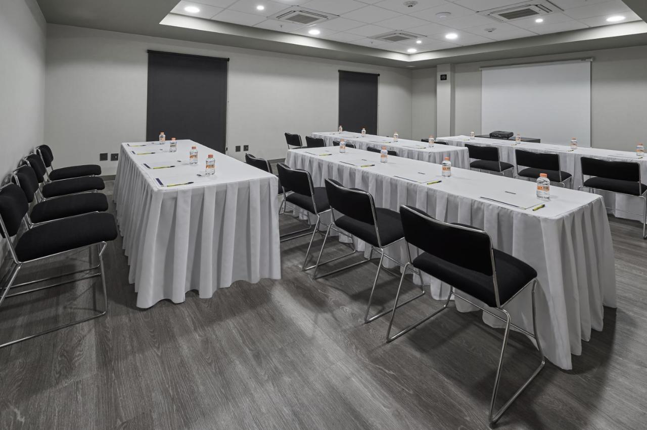 City Express By Marriott Caborca Heroica Caborca Exterior photo