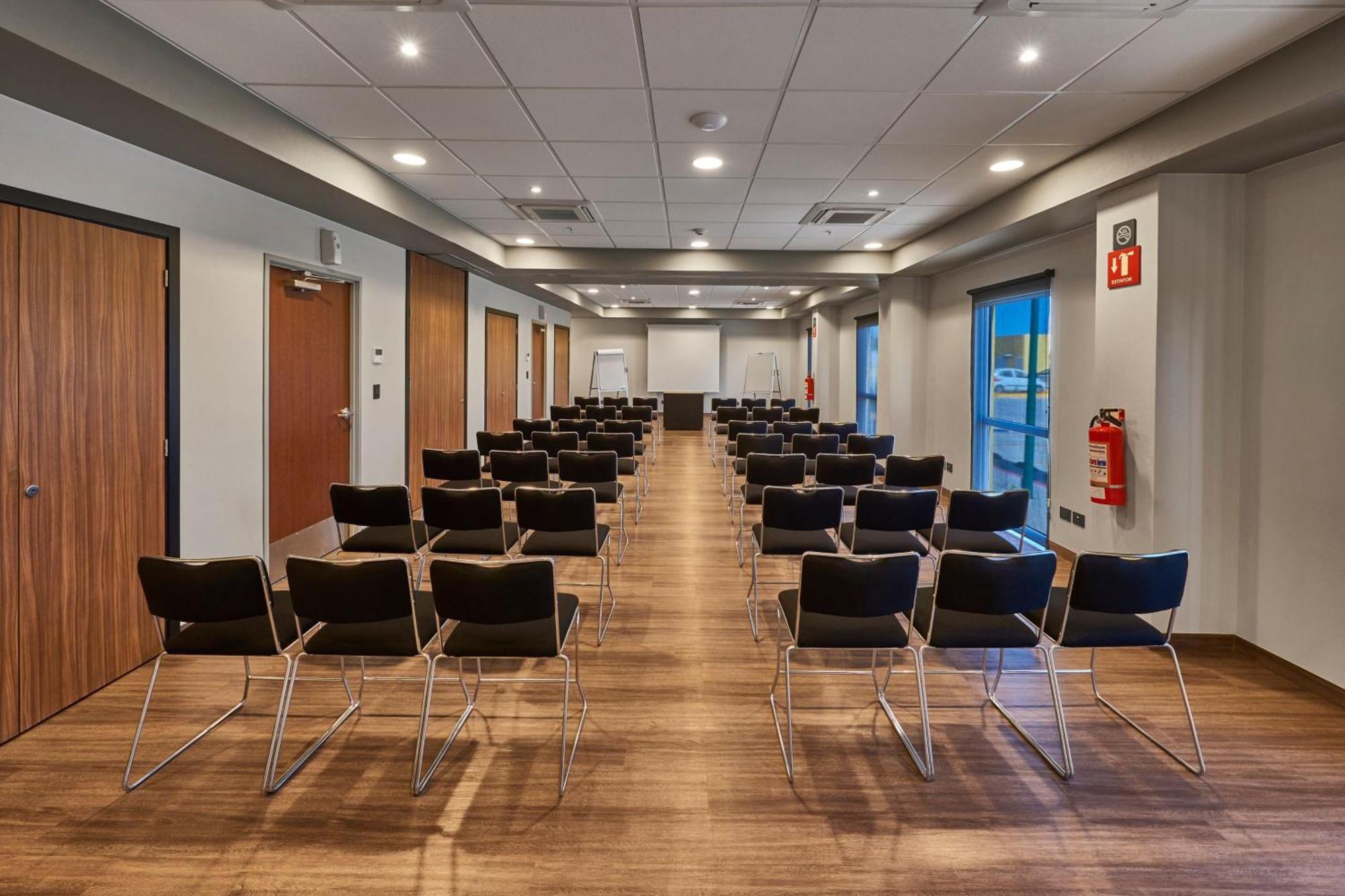 City Express By Marriott Caborca Heroica Caborca Exterior photo