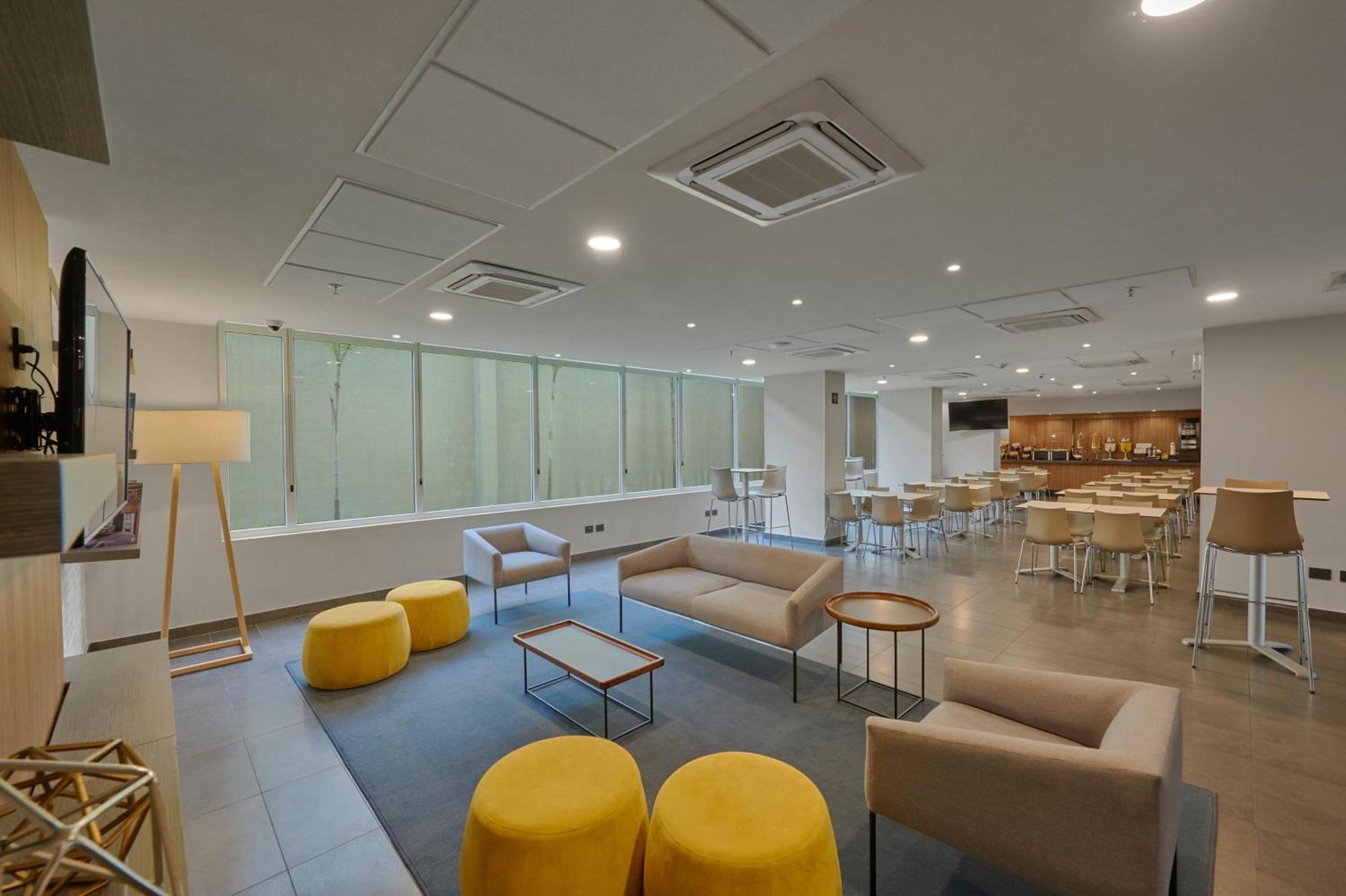 City Express By Marriott Caborca Heroica Caborca Exterior photo