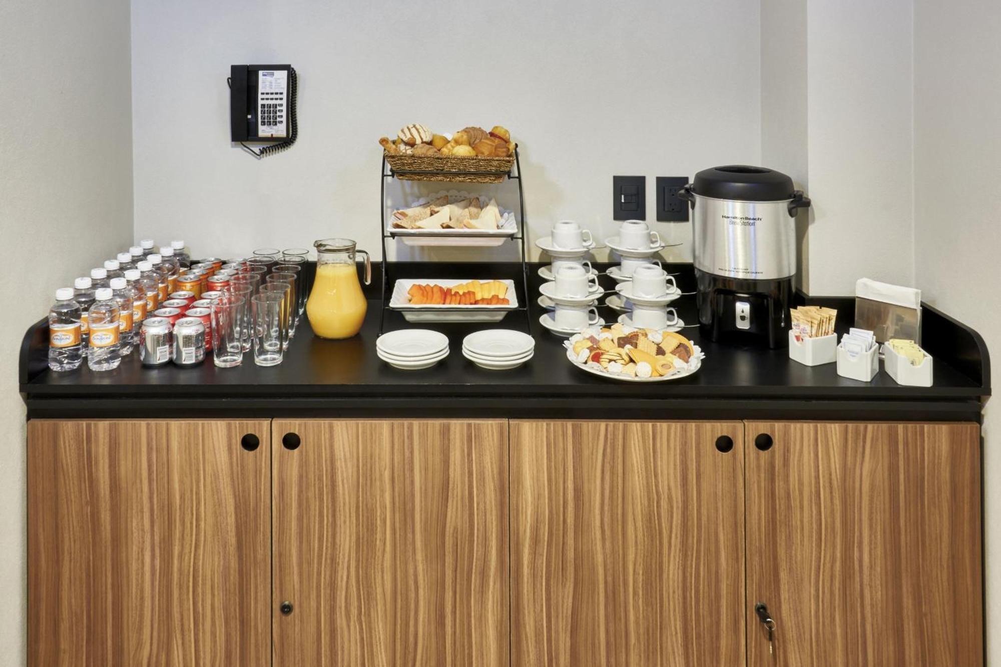 City Express By Marriott Caborca Heroica Caborca Exterior photo