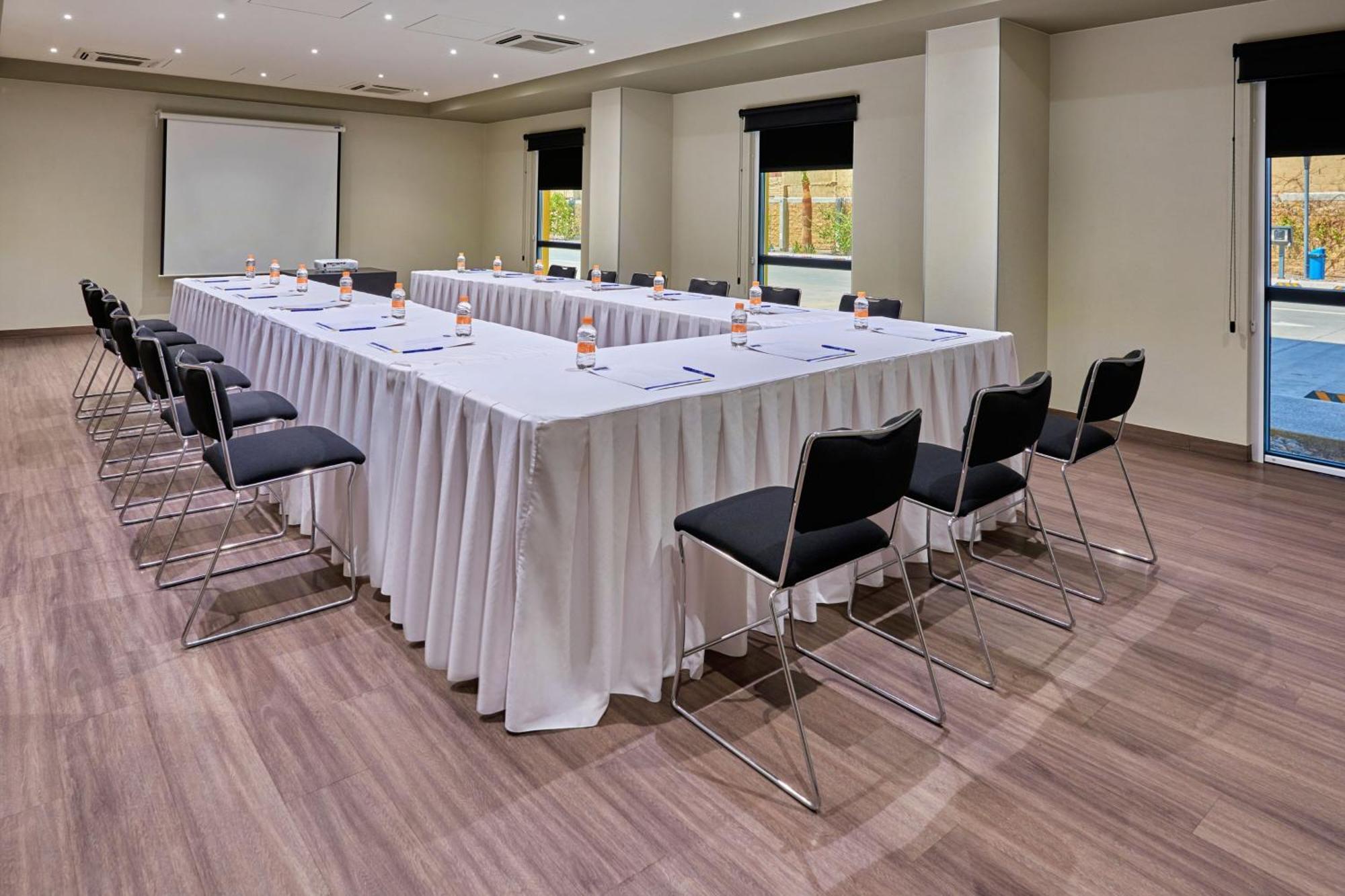 City Express By Marriott Caborca Heroica Caborca Exterior photo