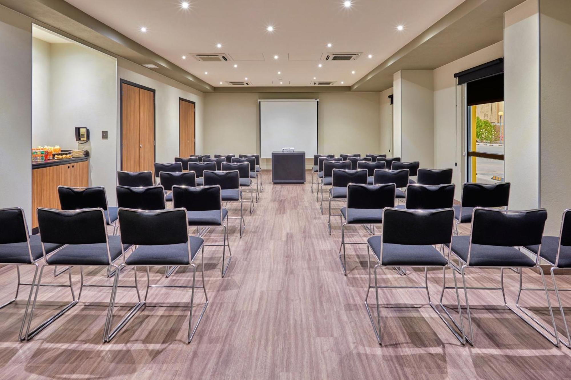 City Express By Marriott Caborca Heroica Caborca Exterior photo